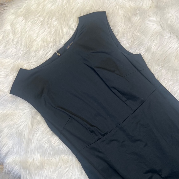 EUC [Brooks Brothers] Classic Navy Blue Sleeveless Knee Length Dress | 8 Medium - Picture 8 of 15